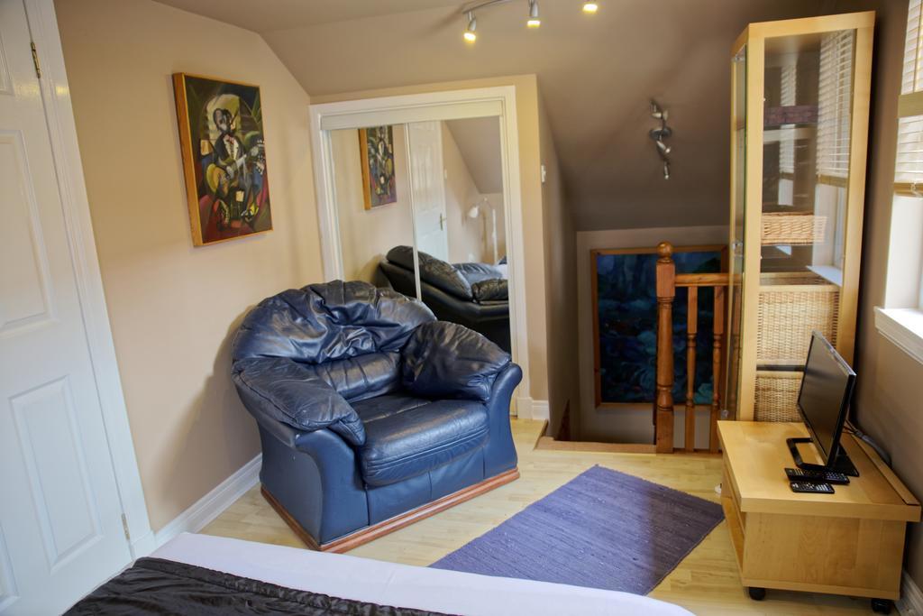 3Mac Dunfermline Self-Catering Apartment Стая снимка
