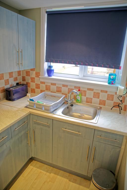 3Mac Dunfermline Self-Catering Apartment Стая снимка